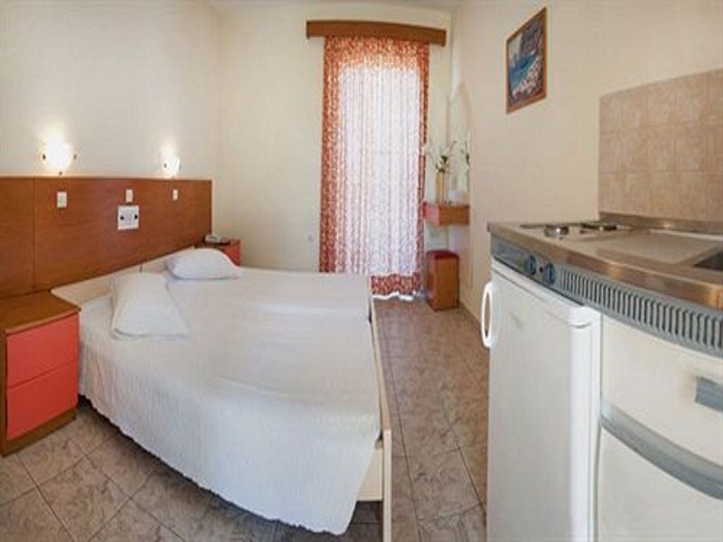 Akti Dimis Hotel Tigaki Exteriör bild